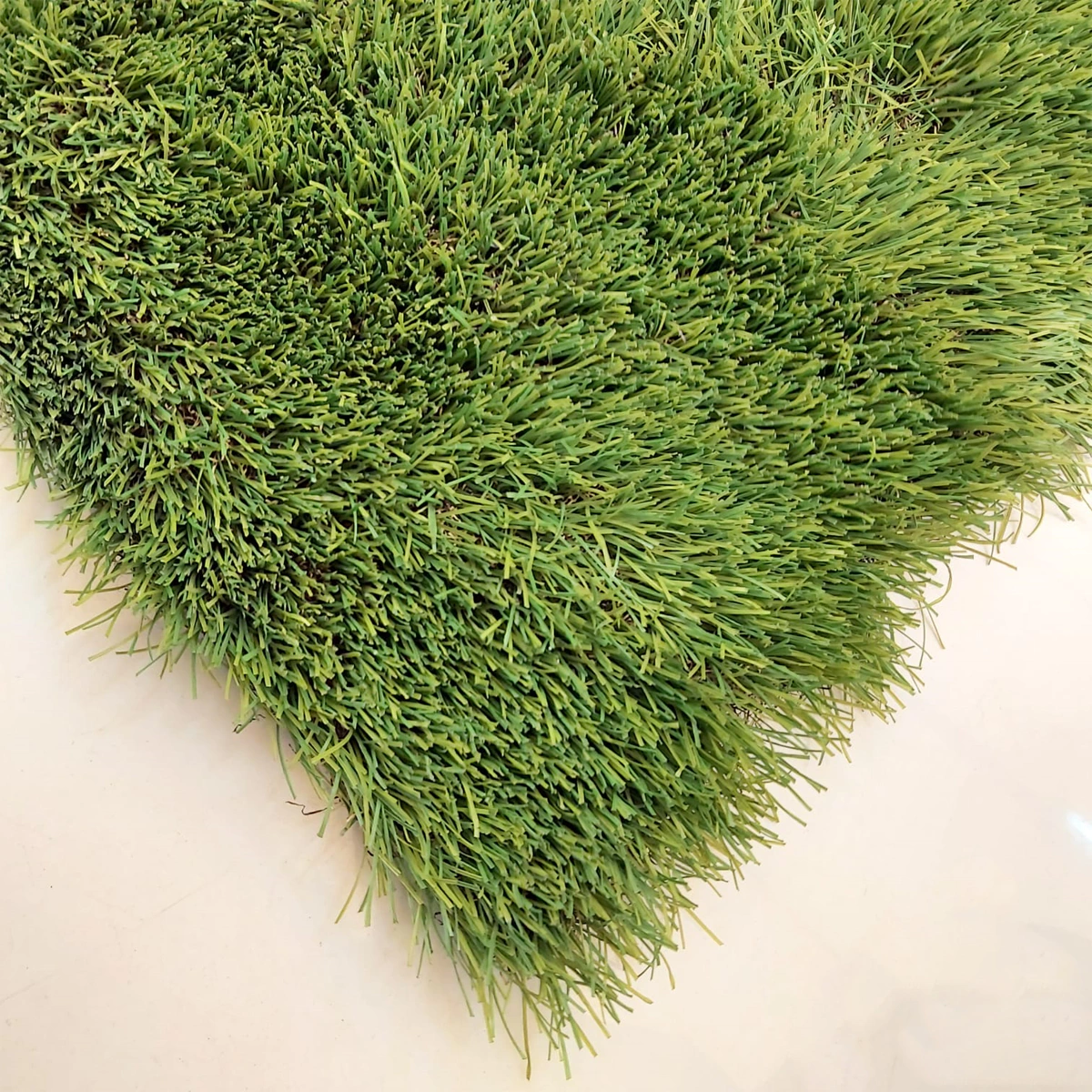producto-grass-artificial-de-30-mm-x-10-m2-3-1.webp producto-grass-artificial-de-30-mm-x-10-m2-3-1.webp